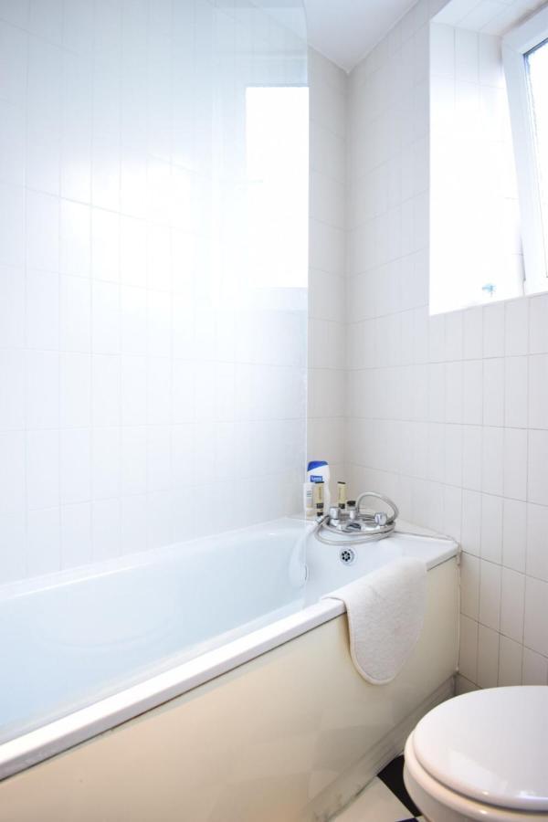 Spacious 2 Bedroom Flat In Beautiful Maida Vale 런던 외부 사진